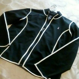IZOD Movement Jacket Size: MED